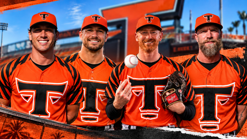 Collage de cuatro jugadores de béisbol