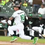 Jaime Barría amarró a los Leones y las Estrellas siguen invictas con otra victoria contundente